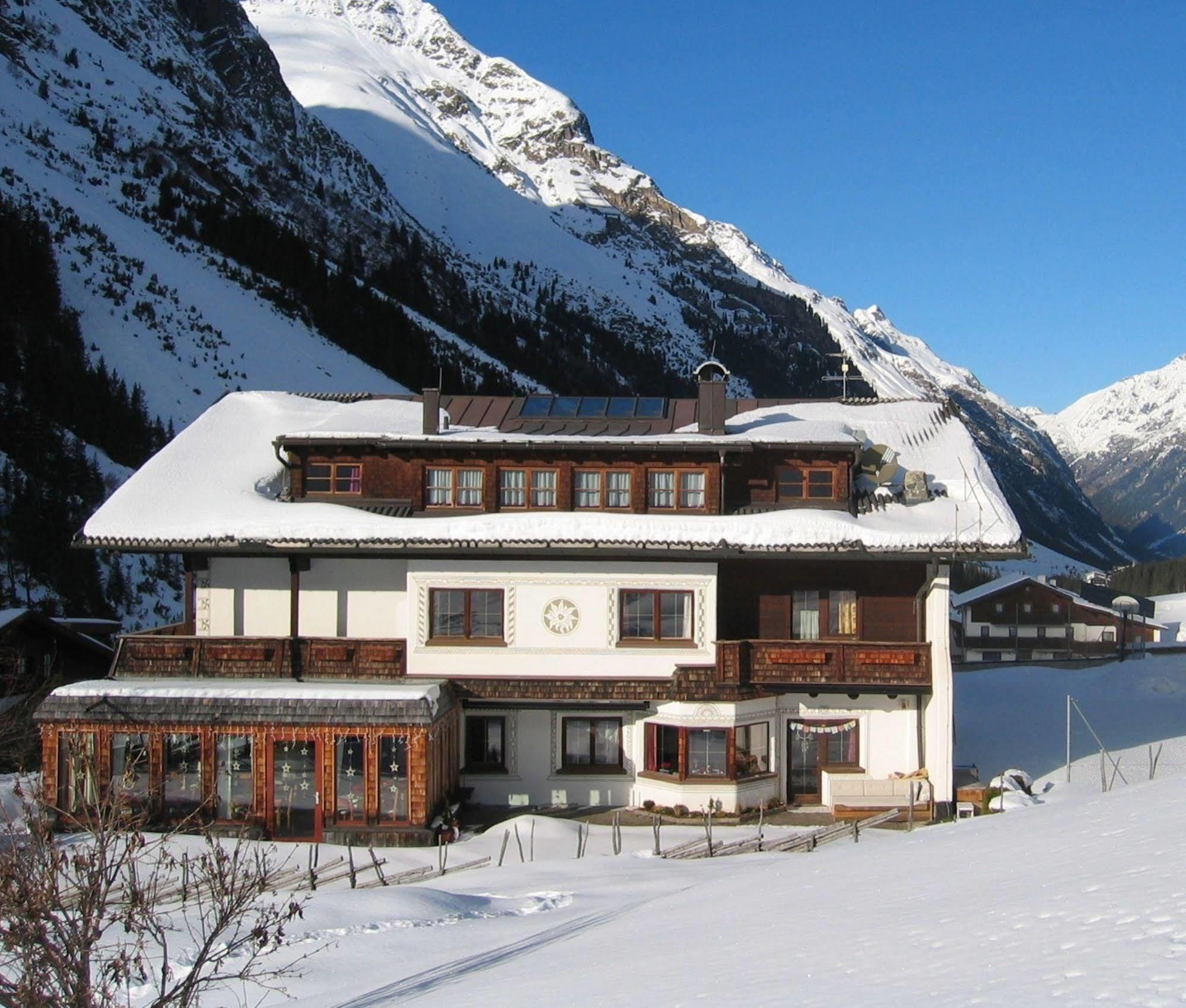 Landhaus Edelweiss Sankt Leonhard im Pitztal Exterior photo